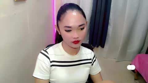 Snapshot of romanticslutxxx chatting on June 2026 08:48:01 PM empress online show from June 2026 08:48:01 PM