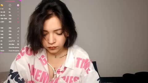 Snapshot of romeliahastert chatting on September 2025 10:27:01 AM Anica online show from September 2025 10:27:01 AM