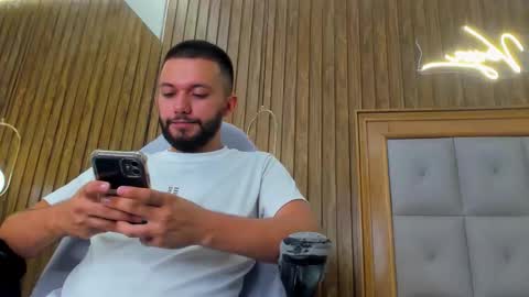 Romeo Bossi online show from March 2026 11:38:01 AM