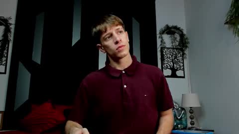 Romeo Ricci online show from November 2025 10:37:02 AM