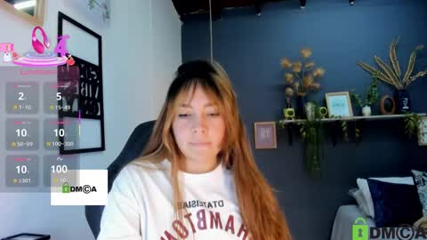 romi online show from December 2025 07:42:02 PM