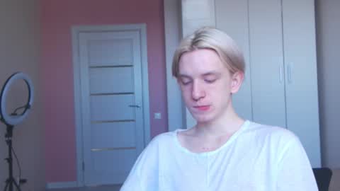 Ron online show from February 2026 06:42:01 AM