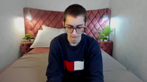 ronbevs online show from March 2026 07:18:02 PM