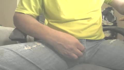 Snapshot of roney58 chatting on December 2024 05:47:02 PM roney58 online show from December 2024 05:47:02 PM