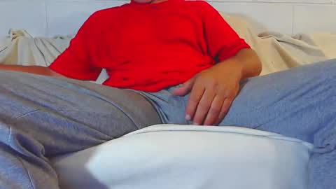 Snapshot of roney58 chatting on November 2025 09:47:02 AM roney58 online show from November 2025 09:47:02 AM