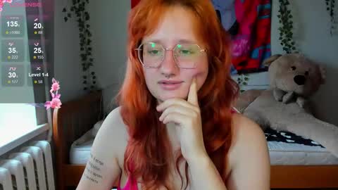 Snapshot of roniya_v chatting on October 2025 11:44:02 AM Spicy lady Kristy online show from October 2025 11:44:02 AM
