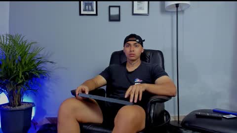 RonnieCanford online show from February 2026 02:53:01 AM