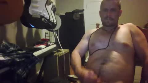 Snapshot of ronniejohnston13 chatting on June 2026 03:22:02 AM ronniejohnston13 online show from June 2026 03:22:02 AM
