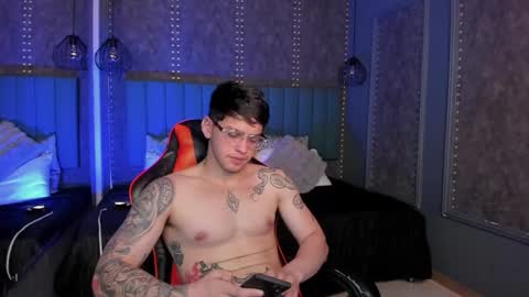 Ronny Colton online show from January 2026 01:42:02 AM