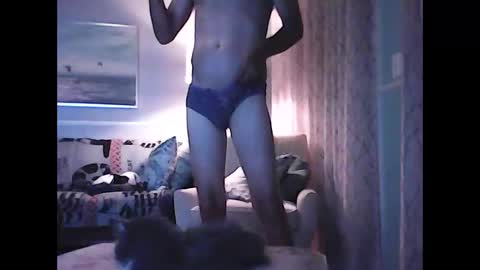 Snapshot of ronvlv chatting on October 2025 02:53:02 AM ronvlv online show from October 2025 02:53:02 AM