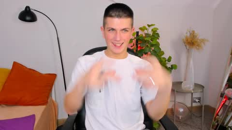 Snapshot of rony_winston chatting on December 2024 01:36:02 PM Rony online show from December 2024 01:36:02 PM