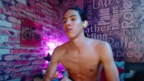 RonyMiller 1 online show from January 2025 04:47:01 PM