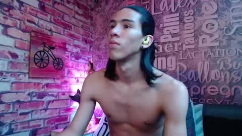 RonyMiller 1 online show from January 2025 05:00:01 PM