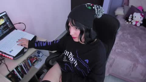 Twelve 3 Inst Twelve 312002 Twitter Room312 2002 online show from January 2025 06:54:01 PM