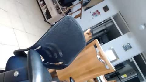 Snapshot of room911 chatting on March 2025 08:38:01 AM herreraisa offical online show from March 2025 08:38:01 AM