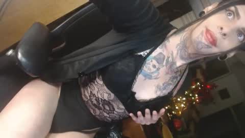 Snapshot of room911 chatting on November 2025 09:26:02 AM herreraisa offical online show from November 2025 09:26:02 AM