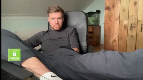 Snapshot of rooster696969joe chatting on January 2025 08:22:01 PM roosterJoe online show from January 2025 08:22:01 PM