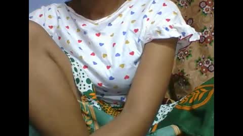 rosah225127 online show from May 2026 03:37:02 AM