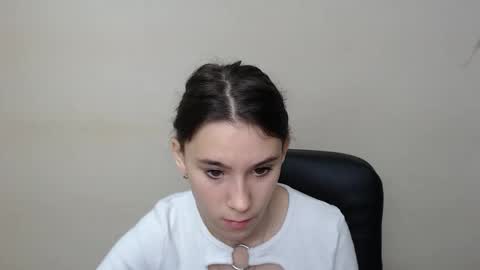 Rose online show from September 2025 06:37:01 AM