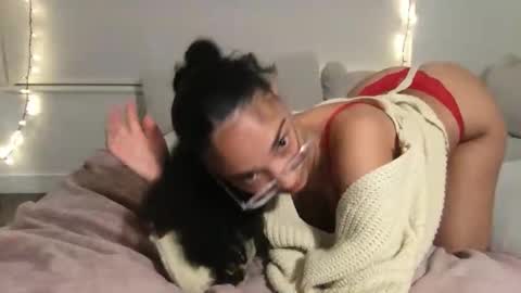 Snapshot of rosalinatoosexy chatting on February 2026 05:22:02 AM Rosalina online show from February 2026 05:22:02 AM