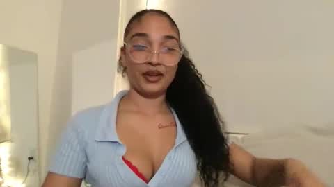 Snapshot of rosalinatoosexy chatting on February 2026 07:51:01 AM Rosalina online show from February 2026 07:51:01 AM