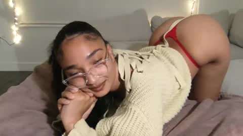 Snapshot of rosalinatoosexy chatting on March 2026 05:41:01 AM Rosalina online show from March 2026 05:41:01 AM