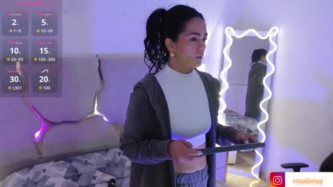 ROSALIN online show from November 2025 10:50:02 AM