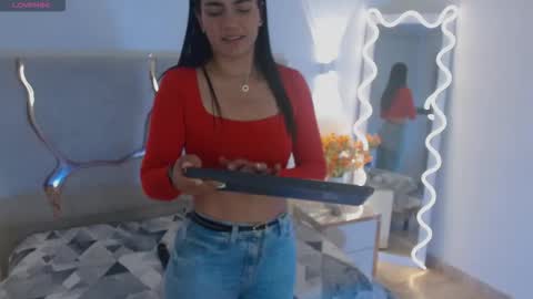 ROSALIN online show from November 2025 11:10:01 AM