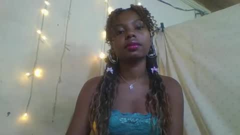 Snapshot of rosalinda933 chatting on April 2026 08:44:02 PM Rosalinda online show from April 2026 08:44:02 PM