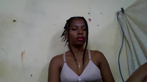 Snapshot of rosalinda933 chatting on May 2026 01:49:02 PM Rosalinda online show from May 2026 01:49:02 PM