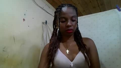 Snapshot of rosalinda933 chatting on May 2026 05:21:02 PM Rosalinda online show from May 2026 05:21:02 PM