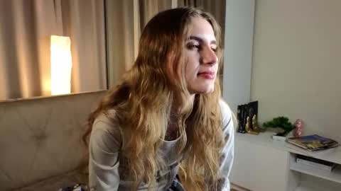 Kylie online show from December 2025 03:10:01 PM