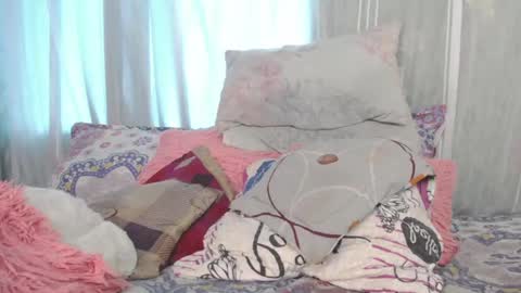 daniela garcia online show from February 2025 07:02:02 PM