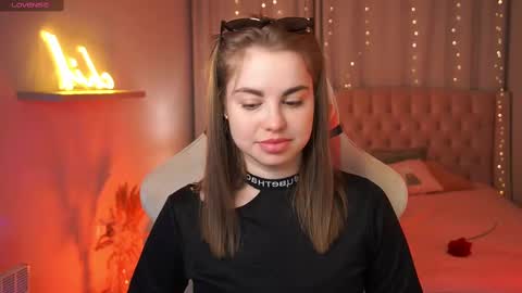 Rose online show from February 2025 06:33:01 AM