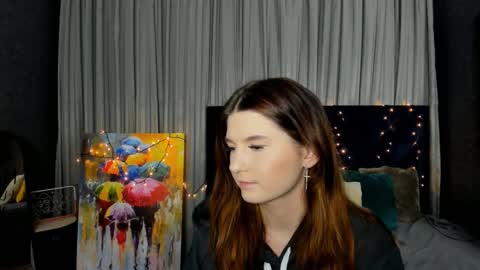 Snapshot of roseblanche2k chatting on January 2025 11:21:02 PM Florin online show from January 2025 11:21:02 PM