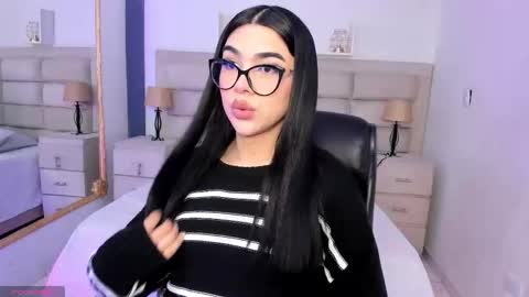 Rose online show from October 2025 01:01:02 PM