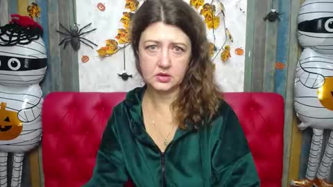 RoseHille online show from November 2025 06:08:02 AM