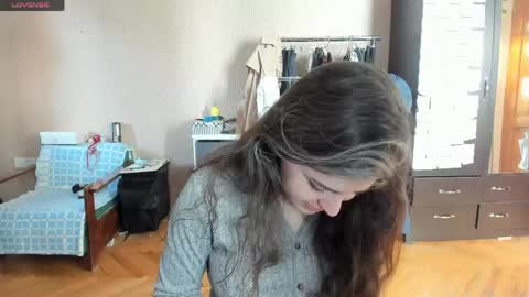 Snapshot of roselina_ chatting on April 2026 12:03:01 PM Rose online show from April 2026 12:03:01 PM