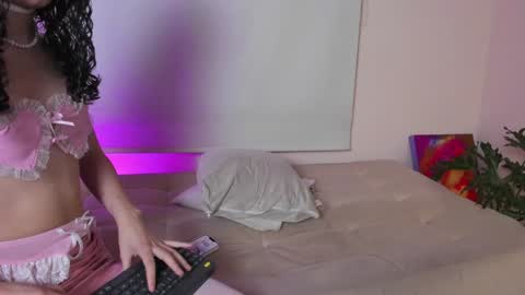 Lyla OF roselinedior online show from January 2025 06:52:01 PM