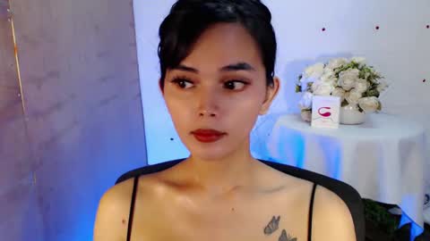 Snapshot of rosella_xx chatting on February 2025 02:32:01 PM TONETH online show from February 2025 02:32:01 PM
