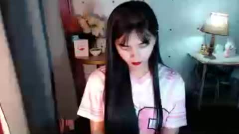 Snapshot of rosella_xx chatting on July 2026 11:02:02 AM TONETH online show from July 2026 11:02:02 AM