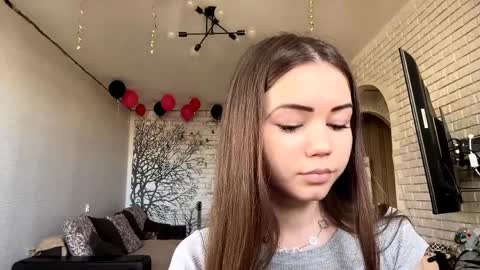 Snapshot of rosenamohmed chatting on March 2026 11:44:02 AM Rosa online show from March 2026 11:44:02 AM