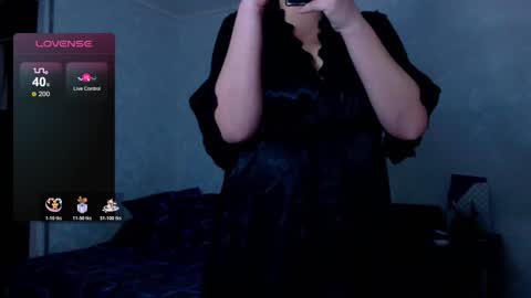 Snapshot of rosenayl chatting on February 2026 02:33:01 PM Rina online show from February 2026 02:33:01 PM