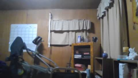 Snapshot of rosepanda chatting on December 2024 09:48:02 AM Lost4gain online show from December 2024 09:48:02 AM