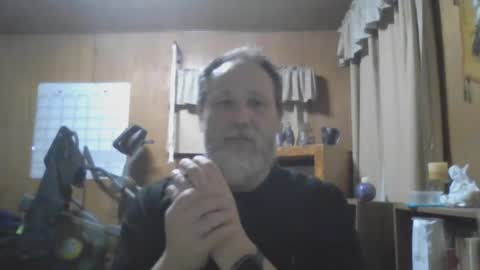 Snapshot of rosepanda chatting on December 2024 01:15:02 AM Lost4gain online show from December 2024 01:15:02 AM