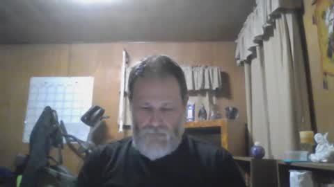 Snapshot of rosepanda chatting on January 2025 02:20:01 AM Lost4gain online show from January 2025 02:20:01 AM