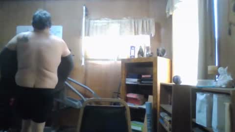 Snapshot of rosepanda chatting on February 2025 04:53:02 PM Lost4gain online show from February 2025 04:53:02 PM