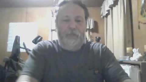 Snapshot of rosepanda chatting on February 2025 10:59:02 AM Lost4gain online show from February 2025 10:59:02 AM