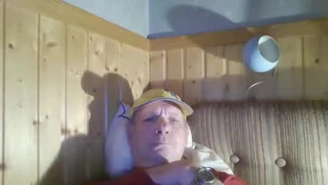 roses2u1958 online show from May 2026 08:14:02 PM