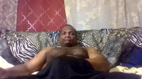 Roshun Haynes online show from December 2025 08:32:02 AM